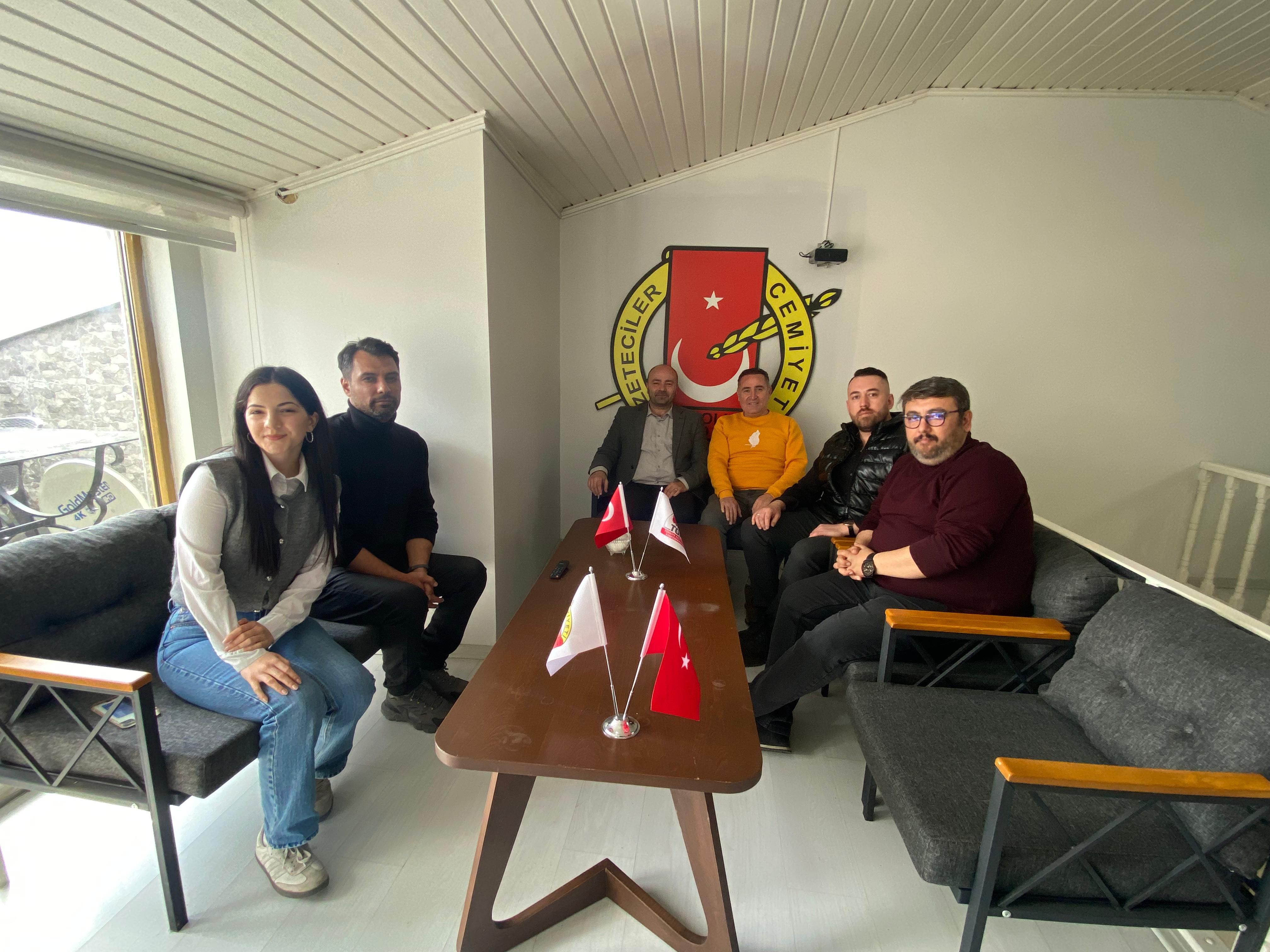 İLETİŞİM FAKÜLTESİ DEKANINDAN BOLU GAZETECİLER CEMİYETİ’NE ZİYARET 
