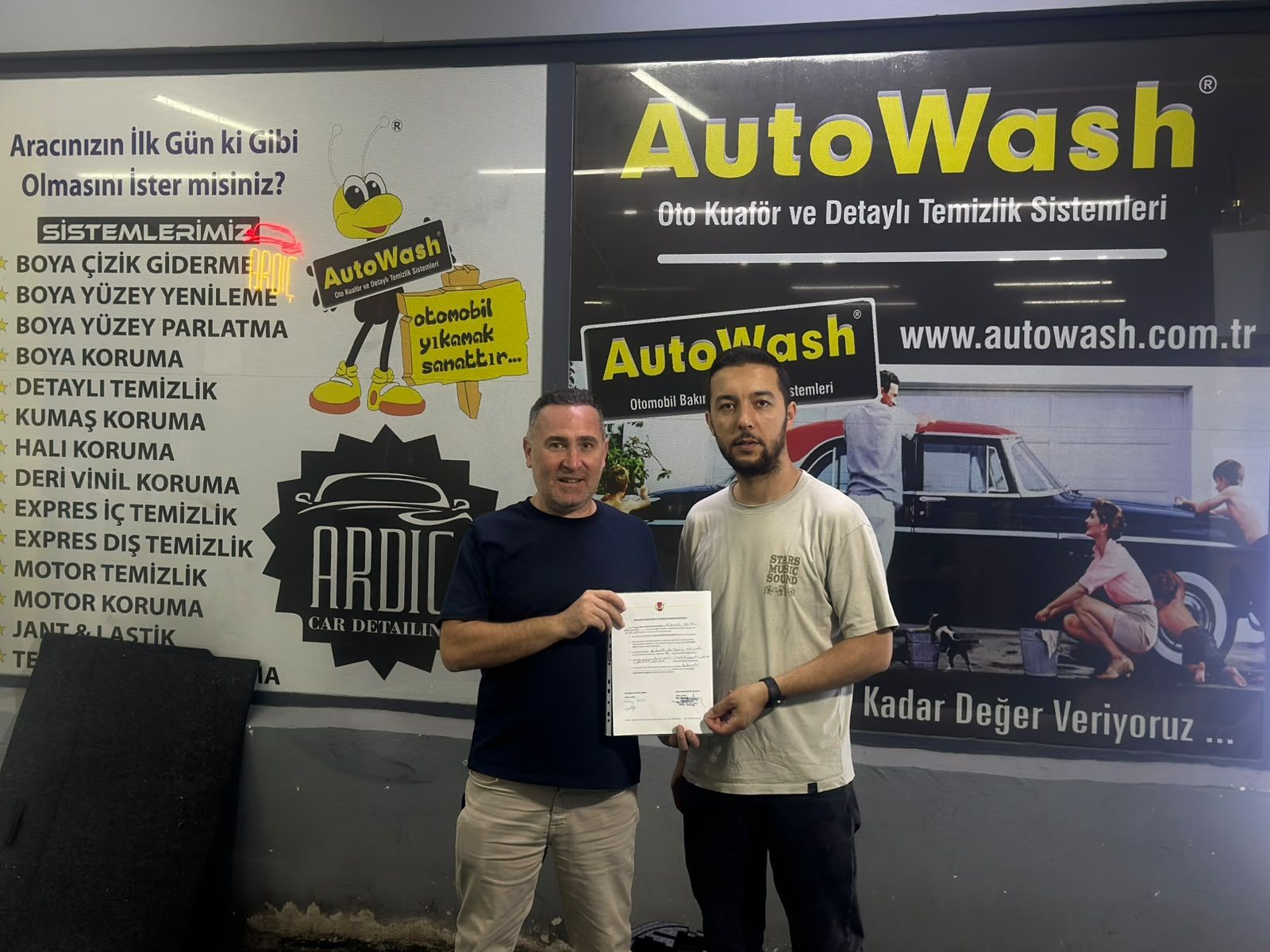    Autowash Oto Yıkama- Oto Lastik 'ten BGC üyelerine özel indirim
